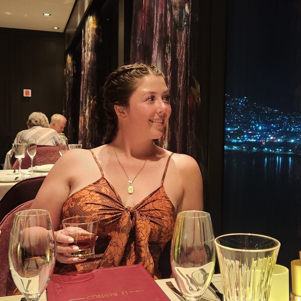 Meet your Posher, Brittney